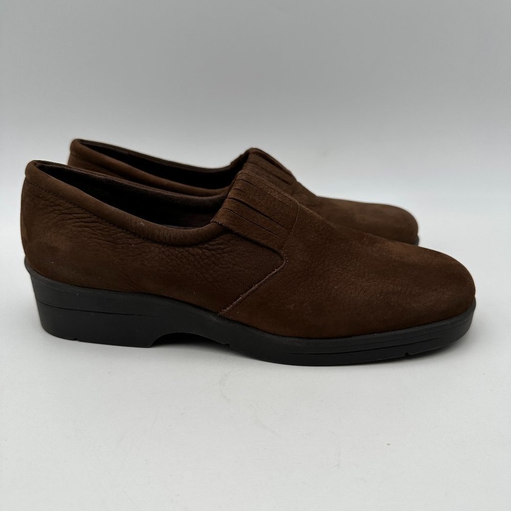 Selby Active Flex Size 7 B Brown Suede "Bianca" Slip-On Shoes, 1.25" heel